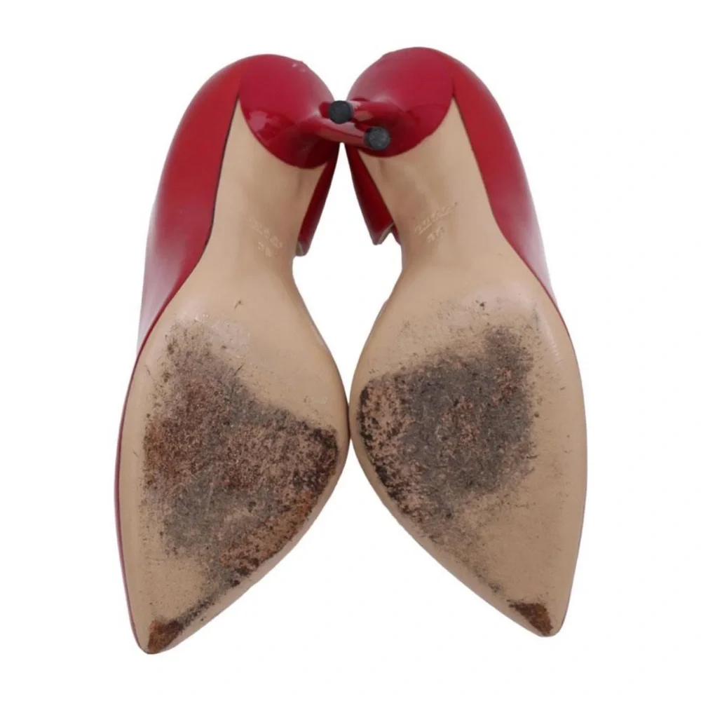 Gucci Red Patent Leather Pointed Toe D'orsay Pumps Size 36. 41/2” heel - Picture 6 of 6